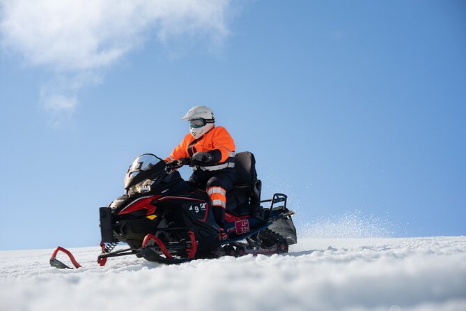 Iceland Golden Circle & Glacier Snowmobiling Guided Experience - Pickup, timing, and how the day actually runs