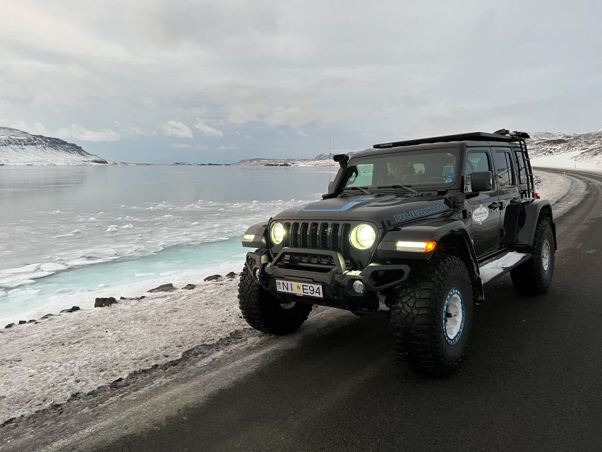 Iceland in a nutshell, private Super Jeep - Hraunfossar Waterfalls: why the Hvítá River detail matters