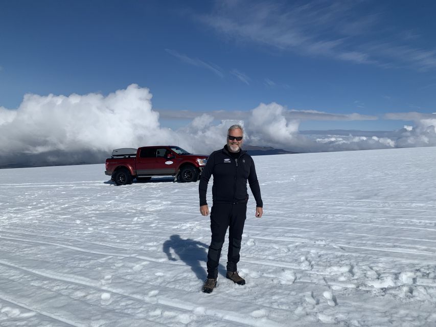 Iceland in a nutshell, private Super Jeep - What to bring for glacier-to-lava conditions