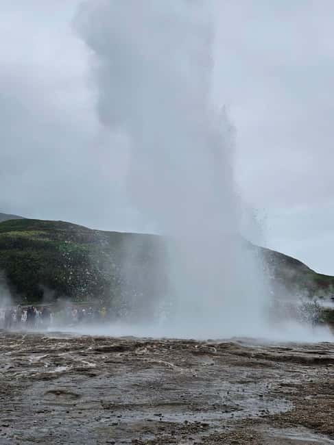 Iceland Reykjavik: Golden Circle Private Tour - Kerið Crater, a quick volcanic stop that adds variety
