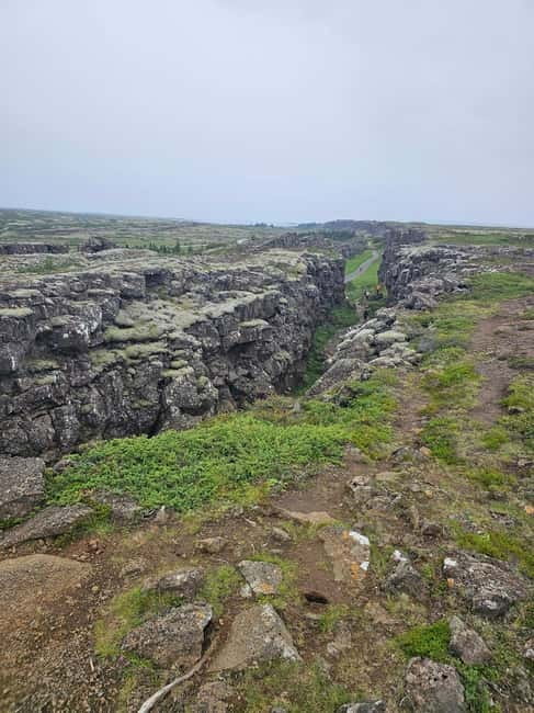 Iceland Reykjavik: Golden Circle Private Tour - Þingvellir National Park, UNESCO tectonic drama you can actually see