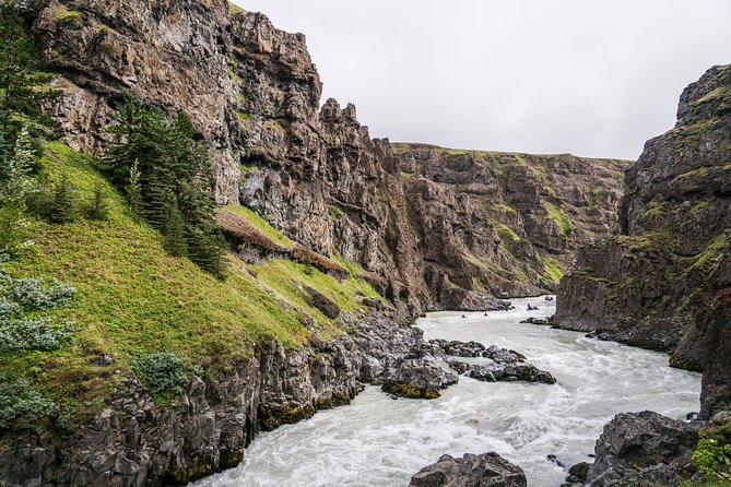 Iceland’s Top Grade 4 Rafting – Drysuit, Canyon & Adrenaline - Who this tour fits, and who should choose differently