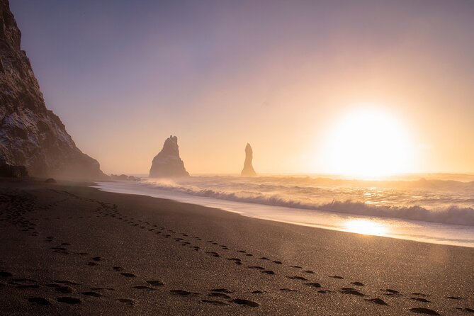 Iceland South Coast Tour with Pickup - Seljalandsfoss: the waterfall you can walk behind