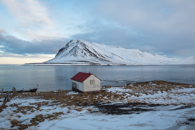 Icelands Reykjavik Self Guided Walking Audio Tour - Sticking to the route: maps, speed, and a smooth audio rhythm
