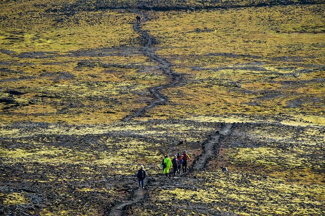 Inside the Volcano: Small-Group Tour and Lava Field Hike - The Open Cable Elevator: The 400-Foot Moment You Came For