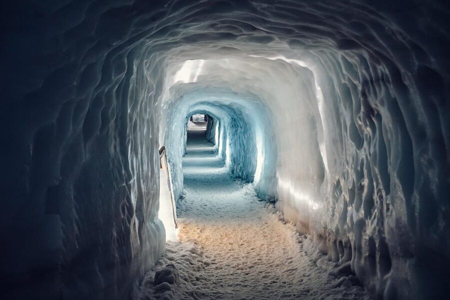 Into the Glacier: Snowmobile + Langjökull Ice Tunnel Combo - Timing, Weather, and What You Can Control