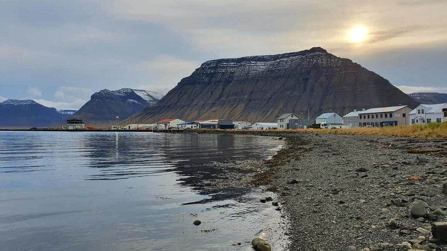 Ísafjörður: Flateyri Village tour: Nature, Culture, History - From Ísafjörður to Flateyri, Westfjords in One Short Ride