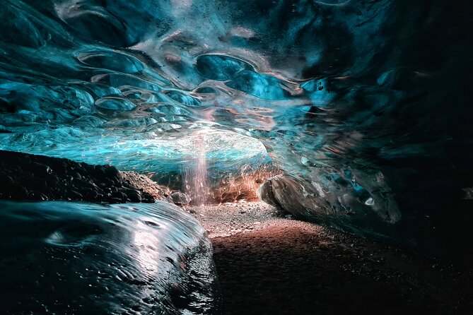 Jökulsárlón, Diamond Beach, Blue Ice Cave from Hofn Airport - Jökulsárlón to Blue Ice Cave: what this full day feels like