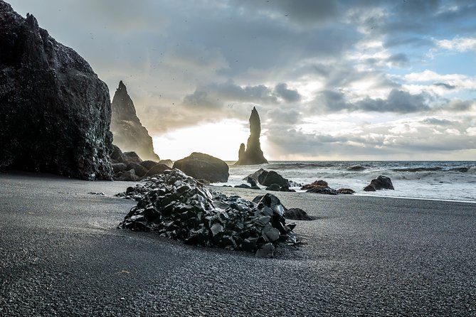 Jökulsárlón Glacier Lagoon and the South Coast Private Tour from Reykjavik - Optional lagoon boat rides and seasonal surprises