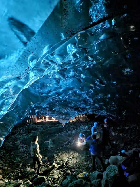 Jökulsárlón Ice Cave Tour - Inside Vatnajökull glacier - Price and Value: Is $173 Worth It?