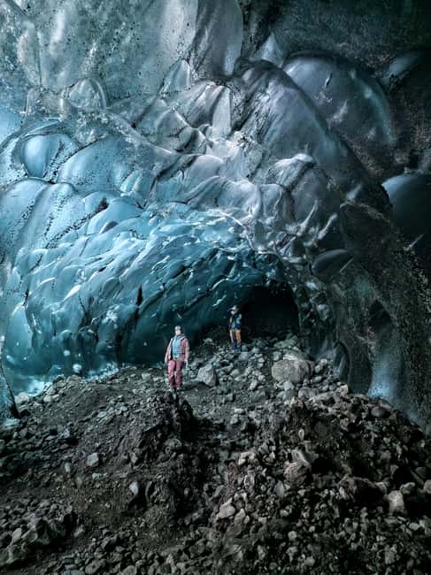 Jökulsárlón Ice Cave Tour - Inside Vatnajökull glacier - Gear Up on Purpose: Helmets, Crampons, and What to Wear