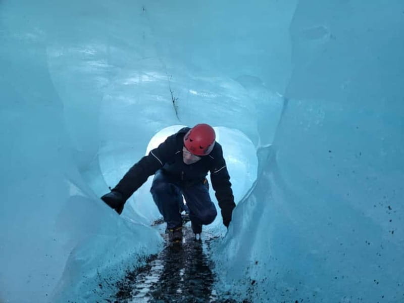 Jökulsárlón: Ice Cave Tour with Glacier Hike & Super Jeep - Super jeep ride: More than transport, it’s part of the show