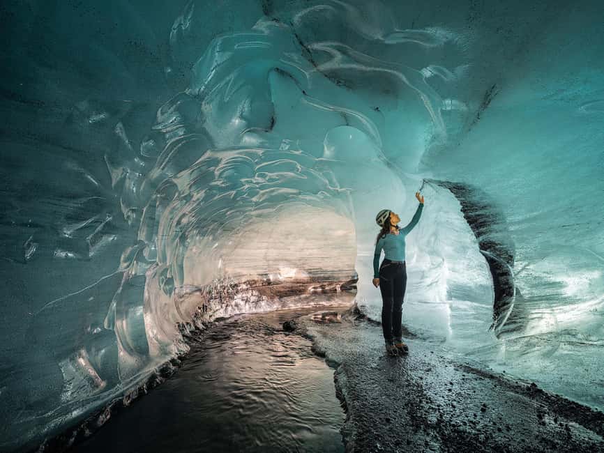 Katla Ice Cave Extended Guided Tour with Super Jeep - Getting there in a Super Jeep: the practical advantage