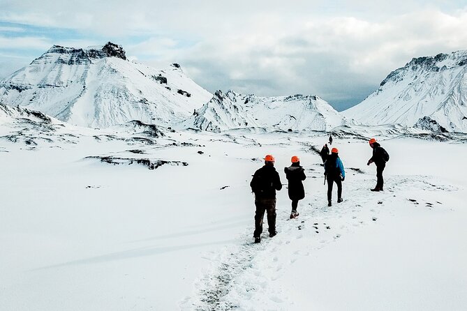 Katla Volcano Ice Cave - Super Jeep Tour from Vik - The Glacier Walk on Mýrdalsjökull: short hike, real footing