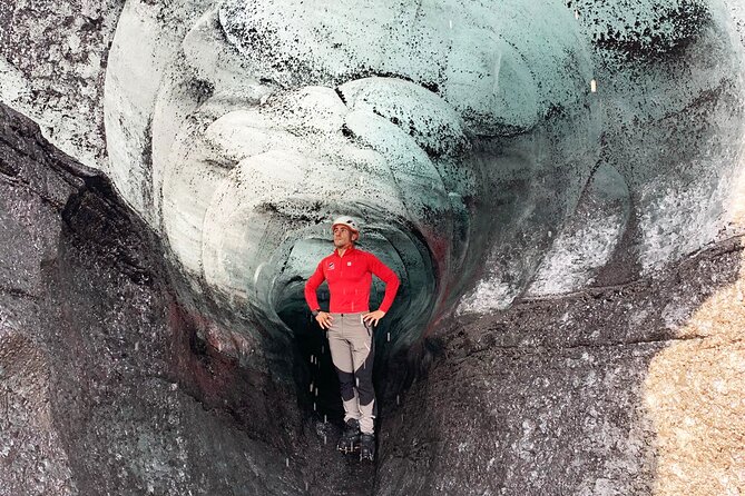 Katla Volcano Ice Cave - Super Jeep Tour from Vik - Entering Katla Ice Cave: why the cave changes, and what you will actually see