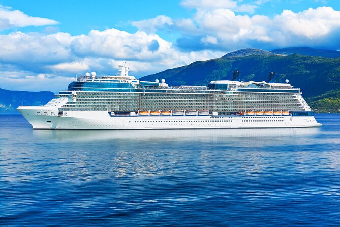 Keflavik Airport Private Transfer To/From Reykjavik cruise Ports - Why this KEF to cruise port transfer feels worth it