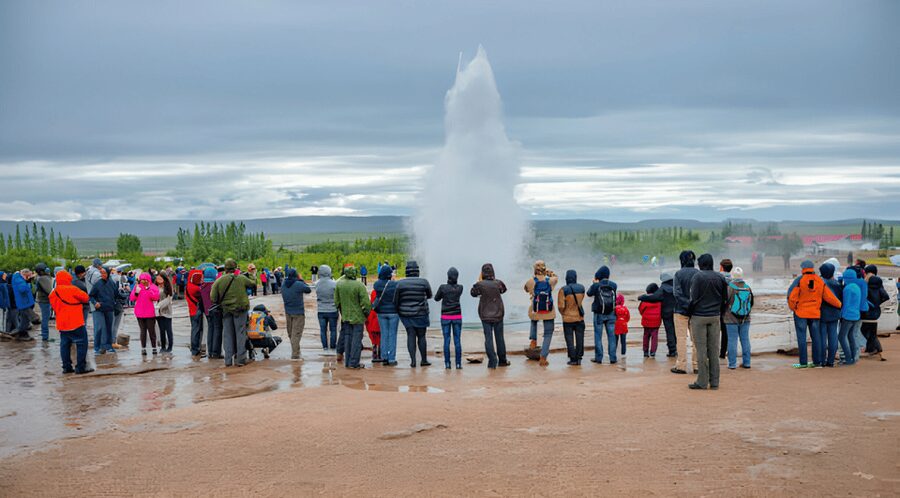 Keflavik: Private Golden Circle Tour with Airport Pick-Up - Should you book this Keflavik private Golden Circle tour?