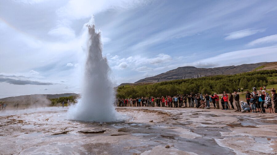 Keflavik: Private Golden Circle Tour with Airport Pick-Up - From Keflavik Airport to the Golden Circle: how your 9-hour day feels