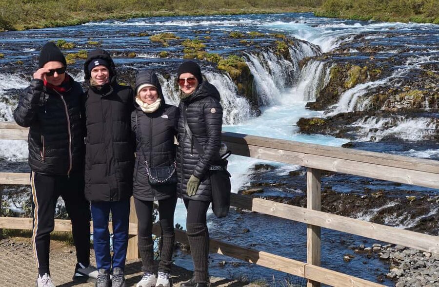 Keflavik: Private Golden Circle Tour with Airport Pick-Up - Bruarfoss-style waterfall time and a remote stop that cuts down crowds