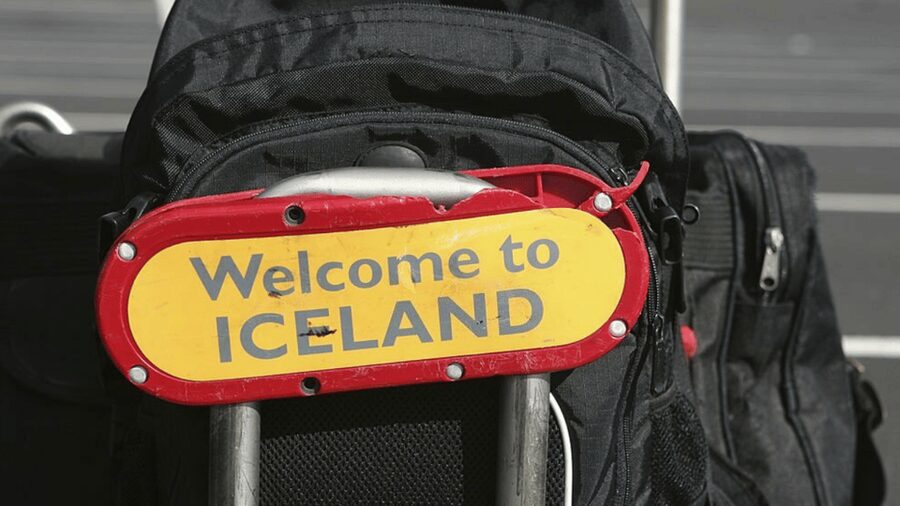 Keflavik: Private Golden Circle Tour with Airport Pick-Up - Gullfoss: how to see Iceland’s big falls without feeling rushed