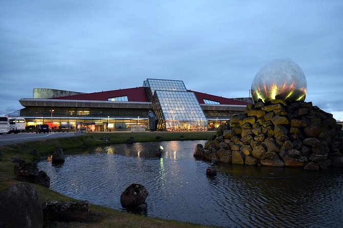 Keflavik To Reykjavik Private Luxury Airport Transfer - From Keflavik Airport to Your Reykjavik Door, Without the Stress