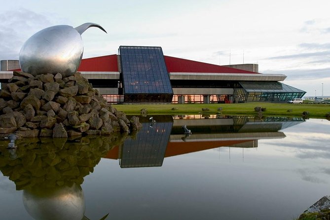 Keflavik To Reykjavik Private Luxury Airport Transfer - The 50-Minute Transfer, Step by Step