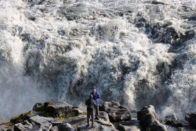Lake Mývatn and Powerful Dettifoss Day Tour from Akureyri - Why Lake Mývatn and Dettifoss from Akureyri feels worth it