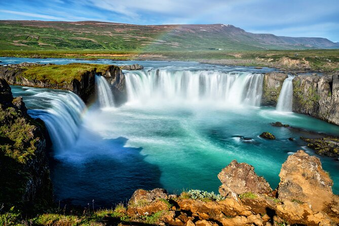 Lake Myvatn, Hot-Springs & Godafoss Waterfall Tour from Akureyri - Dimmuborgir lava paths: a walking stop that actually feels like walking
