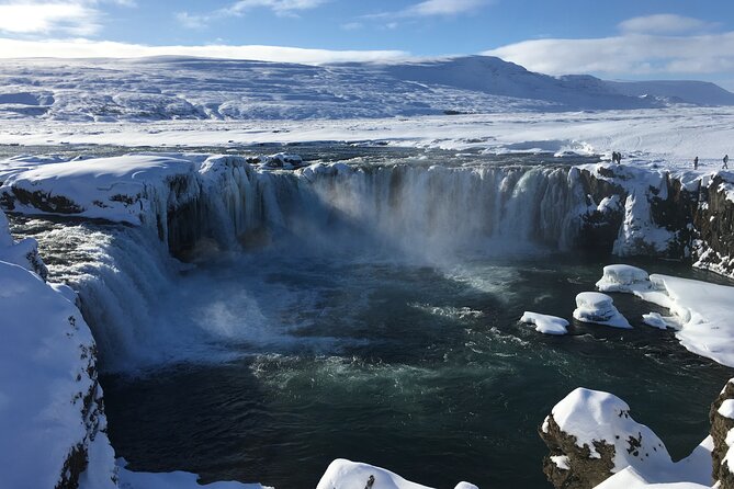 Lake Myvatn Private Day Tour Mývatn, Godafoss Waterfall for Cruise Ships - Private guides that make the day feel like a conversation