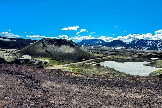 Landmannalaugar, Hekla, Sigoldugljufur 4x4 tour with Hiking - Landmannalaugar: hike options, a natural pool, and that cobalt-blue return route
