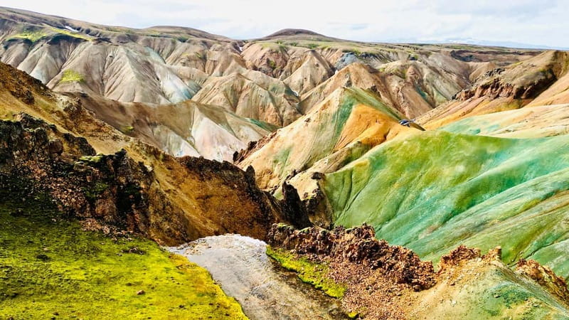 Landmannalaugar: Helicopter tour with 3 Landings - A 3-hour Iceland Highlights Flight, Grounded in 3 Landings