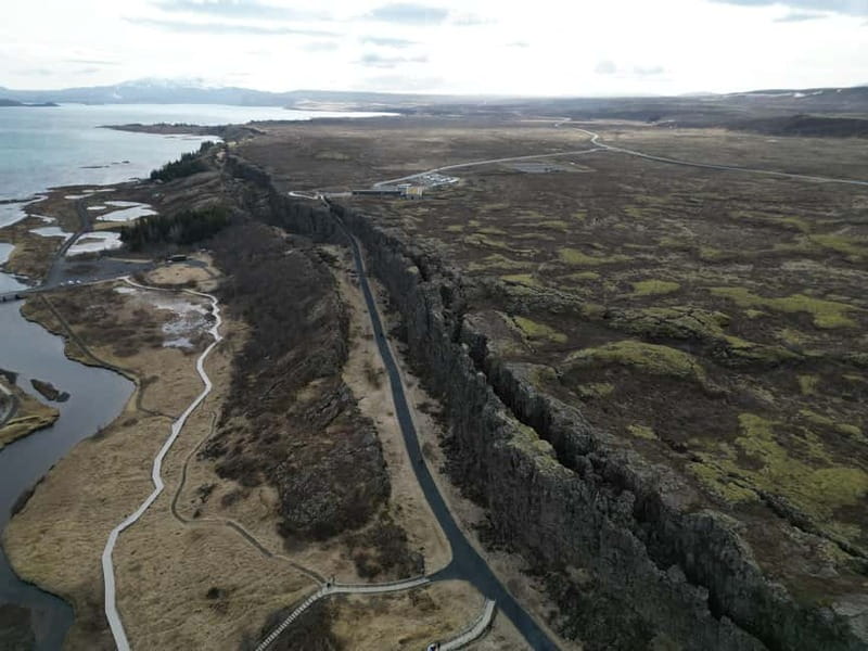 Landmannalaugar: Helicopter tour with 3 Landings - Eyjafjallajökull Photo Stops: Glacier Volcano Views and a 2010 Reminder