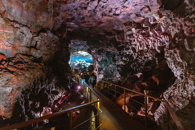 Lava Caving Experience - Small group size: the promise, and the reality to consider