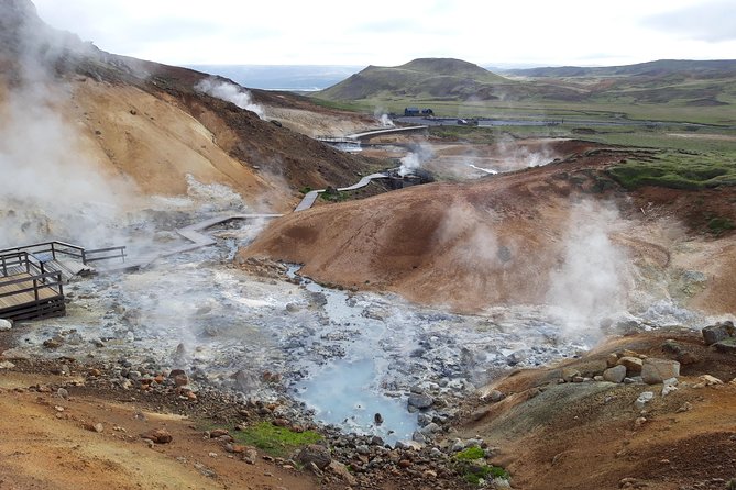 Lava, Craters and Hot Springs Private Tour - Who this tour suits best
