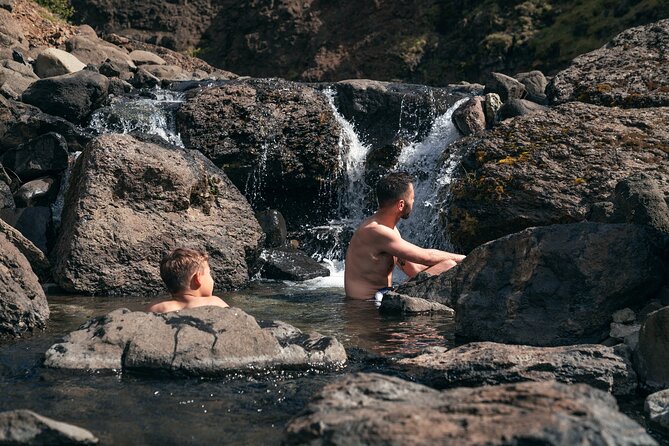 Lava Waterfalls, Sagas & Unique Canyon Baths - Small Group Tour - Lava Waterfalls at Hraunfossar and Barnafoss