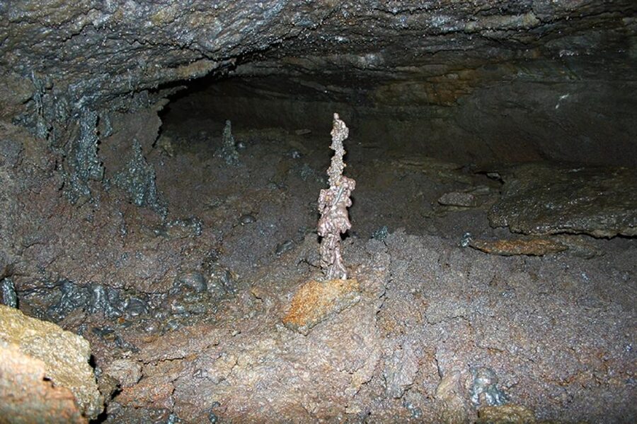 Leidarendi Cave: Lava Tunnel Caving from Reykjavik - Should you book Leiðarendi Lava Tunnel Caving?