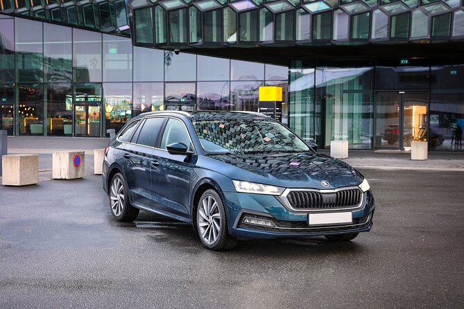 Luxury Private Transfer from Reykjavik to Keflavik Airport - Why Reykjavik to KEF private transfer feels worth it
