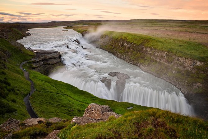 Midnight Sun Golden Circle Small-Group Tour from Reykjavik - The route: how the Golden Circle pieces fit together