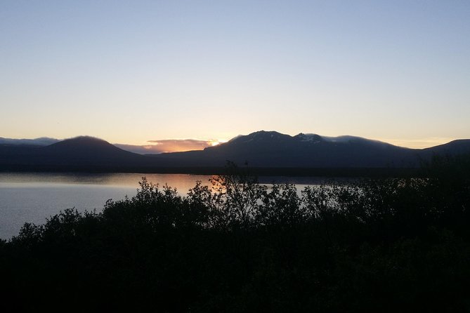 Midnight Sun Golden Circle Tour from Reykjavik - What’s included, what’s not, and what to pack for a midnight sun evening