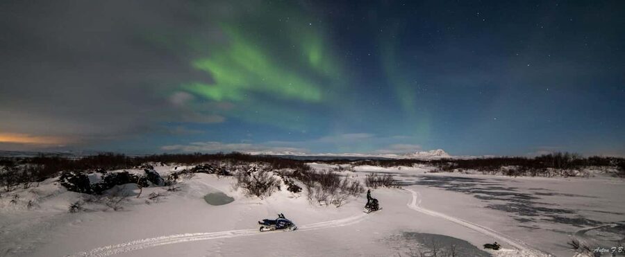 Mývatn: Northern Lights Snowmobile Tour - Training on Snowmobile Basics, Without the Guesswork