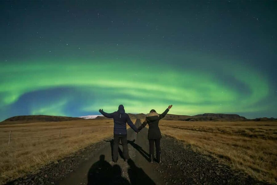 Northern Lights 4x4 Super, Photos, Hot Cocoa, Pastries - From Reykjavik’s Glow to Real Night Skies