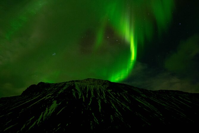 Northern Lights 4x4 Tour with Pastries and Cocoa from Reykjavik - Who this tour suits best