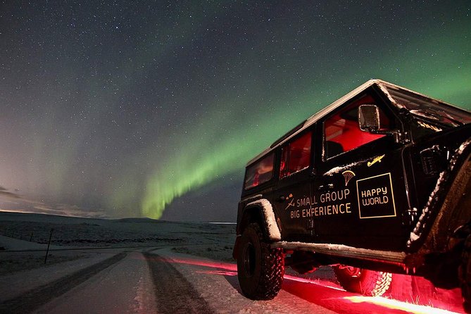 Northern Lights and Stargazing Small-Group Tour with Local Guide - Driving Out of the City: Why the Direction Matters