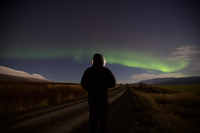 Northern Lights Classic MiniBus Tour from Akureyri - Photo results: what’s included, what’s not