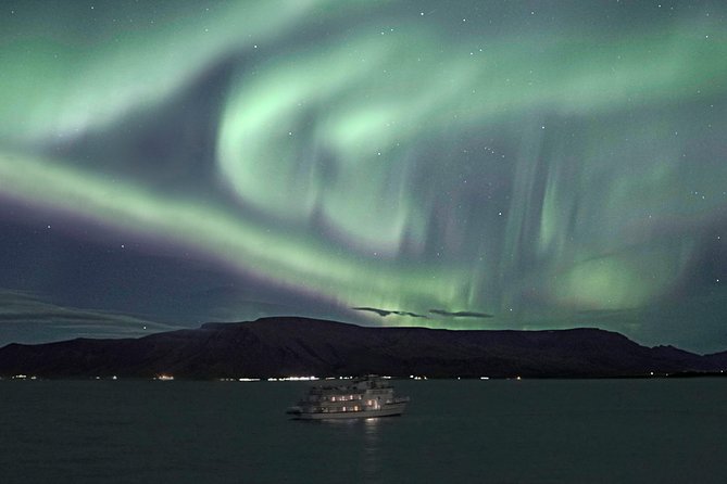 Northern Lights Cruise from Reykjavik Including Photos - Deck Time, Crowds, and How to Make Your Viewing Actually Work