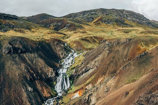 Northern Lights Hike to Reykjadalur Hot River - Stop 2 at Reykjadalur Gonguleio Trail: Steam Valley Becomes a Dream