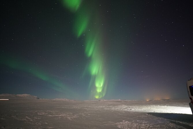 Northern Lights In luxury off-road SUV with Photos and Treats - Reykjavik pickup and a private aurora hunt in a luxury off-road SUV