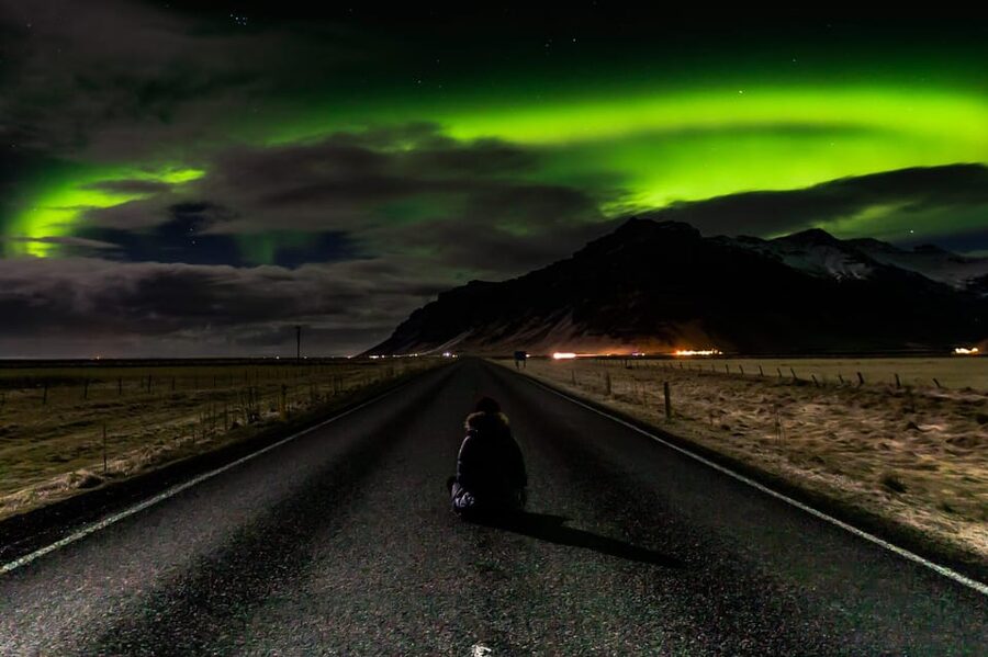 Northern Lights in Mini Bus, Photos, Hot Cocoa and Pastries - Key things to know before you go