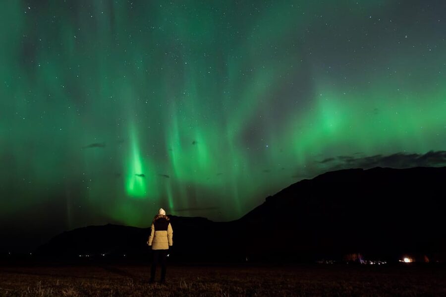 Northern Lights in Mini Bus, Photos, Hot Cocoa and Pastries - Reykjavik pickup and the mini bus ride in winter