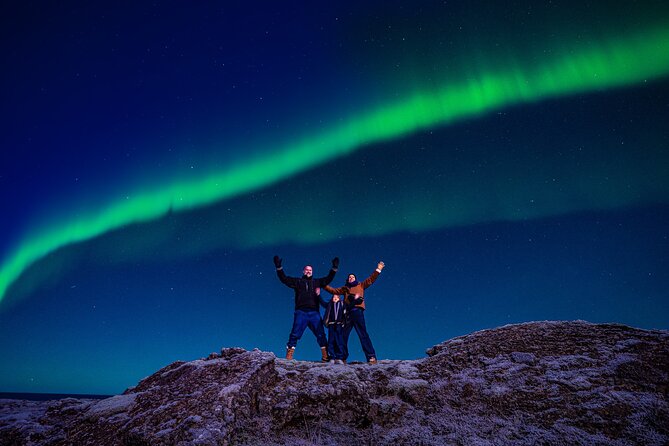 Northern Lights Jeep Tour - Icelandic Guide | Photos | Cocoa - What happens at the viewing point, and how you will spend the waiting time